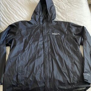 Men’s XXL Columbia Black Raincoat Lightweight Water-Resistant